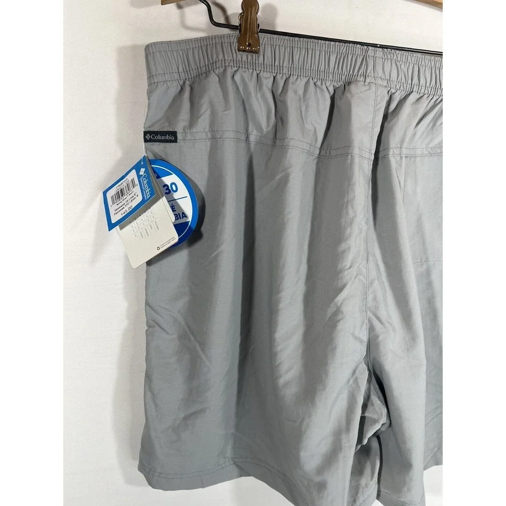 NEW Columbia Mens Shorts 1X Gray Chino Hiking Walking Casual Comfort Performance